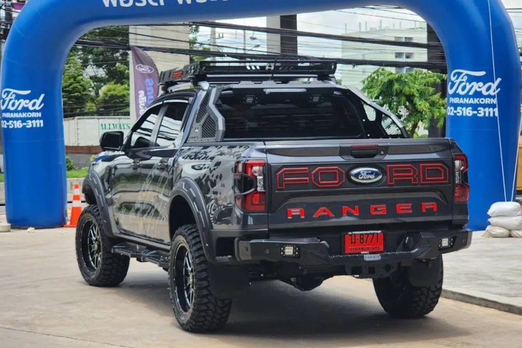 Ford Ranger Wildtrak ด้านหลัง