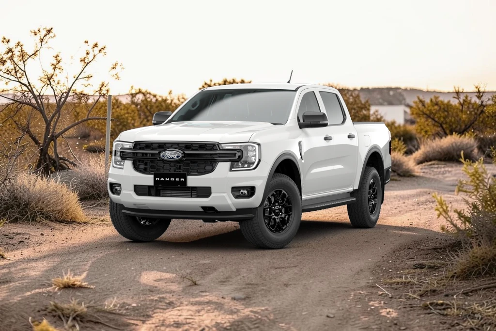 Ford Ranger DBL XLS 10AT สีขาว ด้านข้างฝั่งคนนั่งข้าง