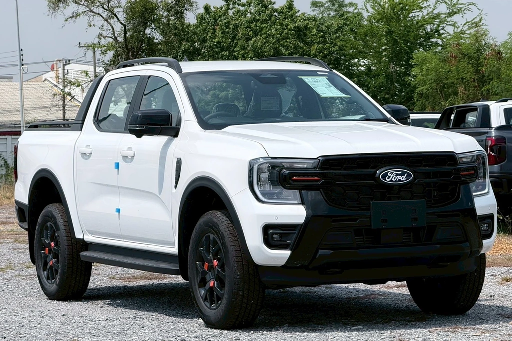 Ford Ranger Wildtrak Double Cab 2.0L Turbo HR 10AT 2026 กล้อง 360 องศา ล้อ 18 นิ้ว