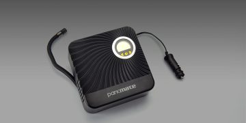 เครื่องสูบลมพกพาในรถยนต์